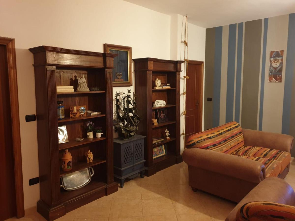 Attico In Riva Al Mare Apartment Gallipoli Bagian luar foto